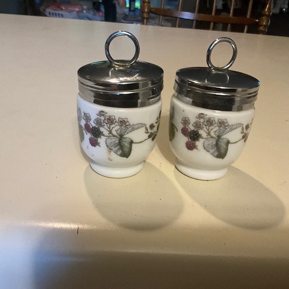 Royal Worcester Lavinia Egg Coddler w/Lid. 2 - Picture 1 of 4